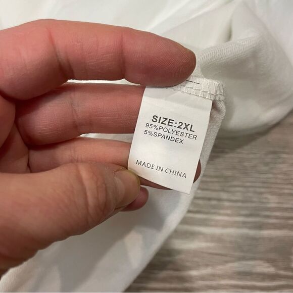 Basic White T-shirt XXL - Picture 6 of 9